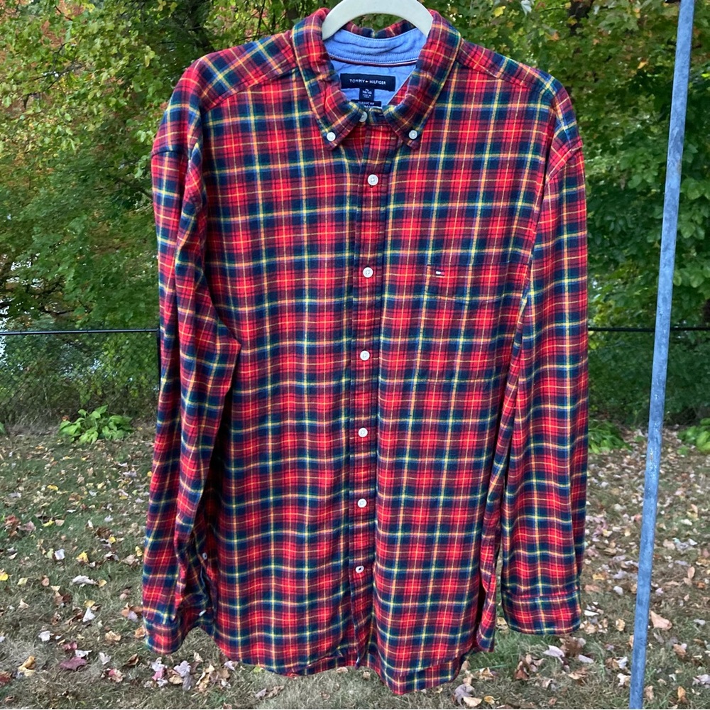 Tommy Hilfiger Shirt Mens XL Red Flannel Plaid Button Down Cotton Elastane Warm